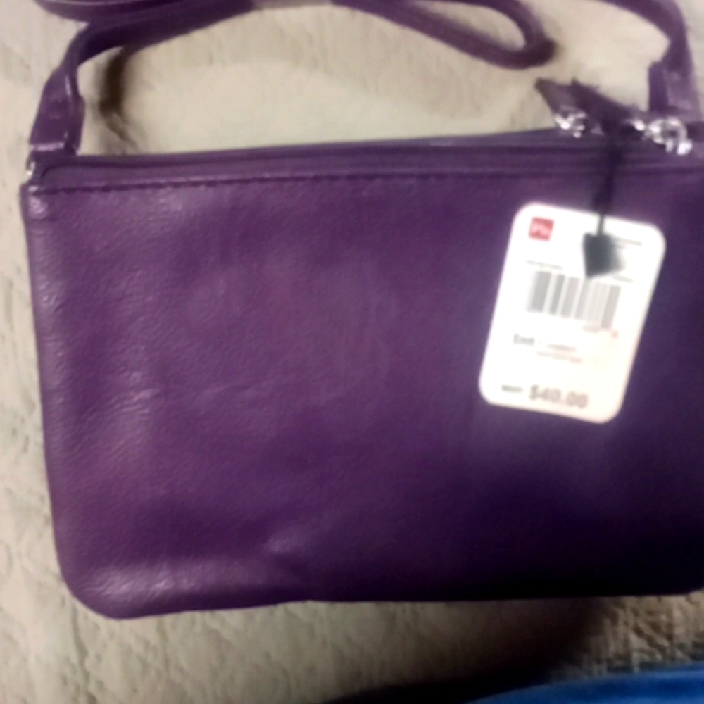 Mundi purse purple 7"x 5"X2"